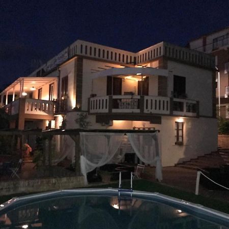 B&B Villa Delle Rondini Vibo Valentia Marina Buitenkant foto