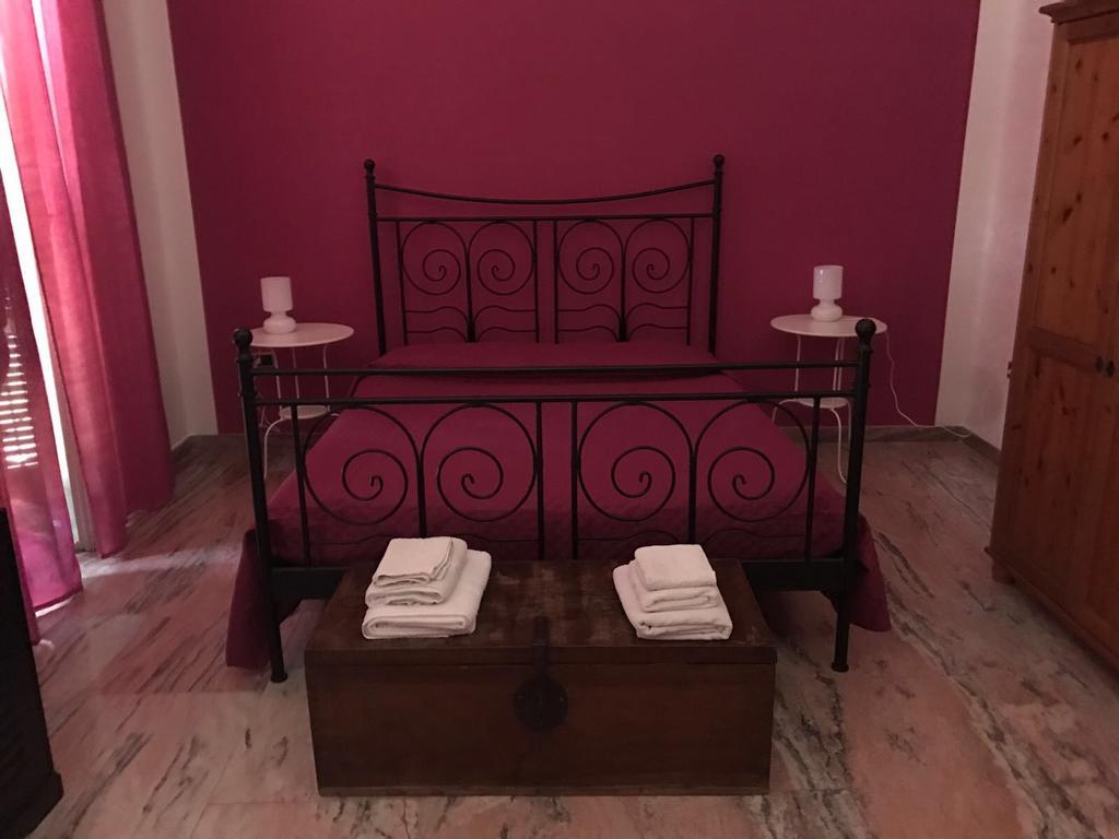 B&B Villa Delle Rondini Vibo Valentia Marina Buitenkant foto