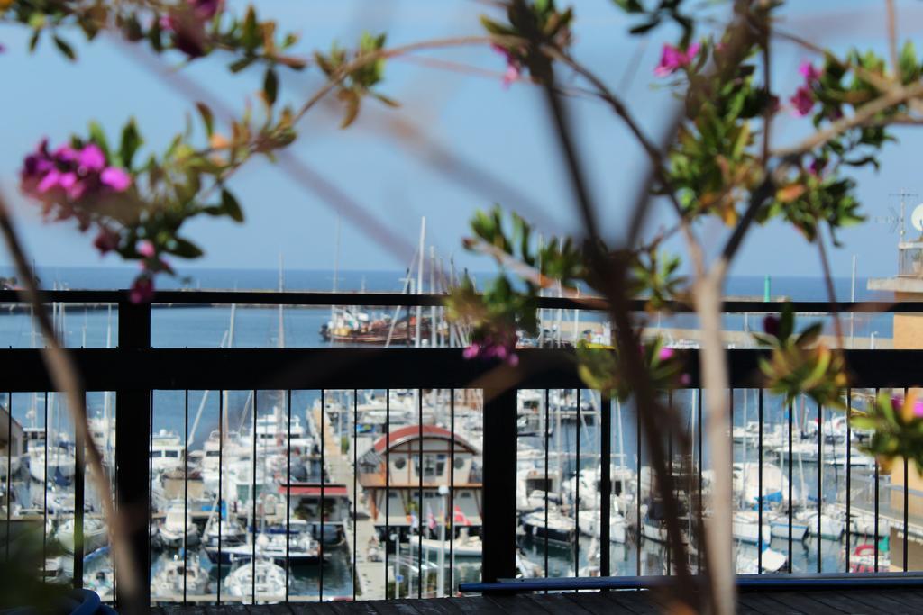 B&B Villa Delle Rondini Vibo Valentia Marina Buitenkant foto