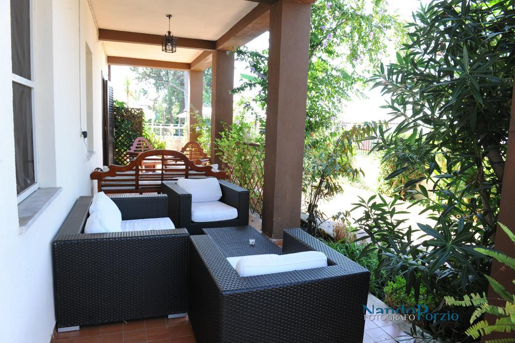 B&B Villa Delle Rondini Vibo Valentia Marina Buitenkant foto