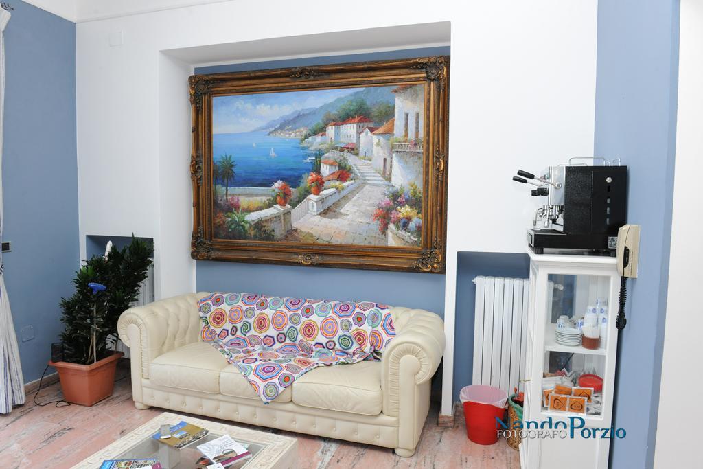 B&B Villa Delle Rondini Vibo Valentia Marina Buitenkant foto