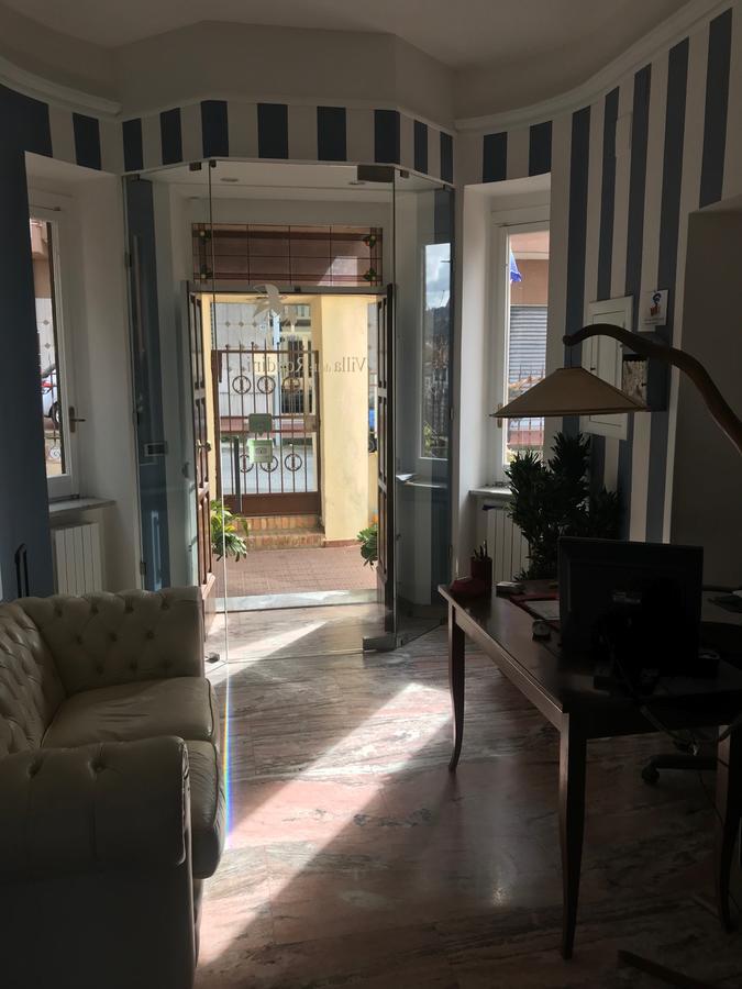 B&B Villa Delle Rondini Vibo Valentia Marina Buitenkant foto